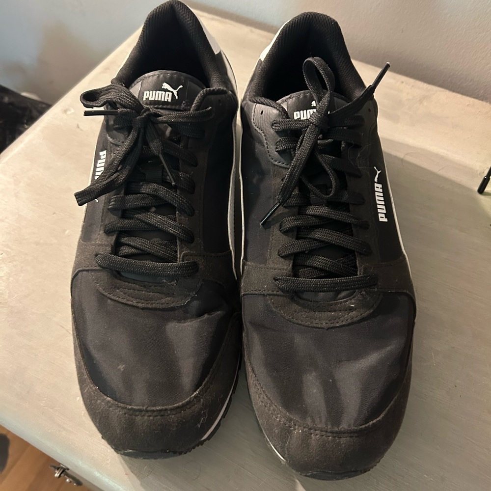 Puma Men's Black Lace-Up Sneakers